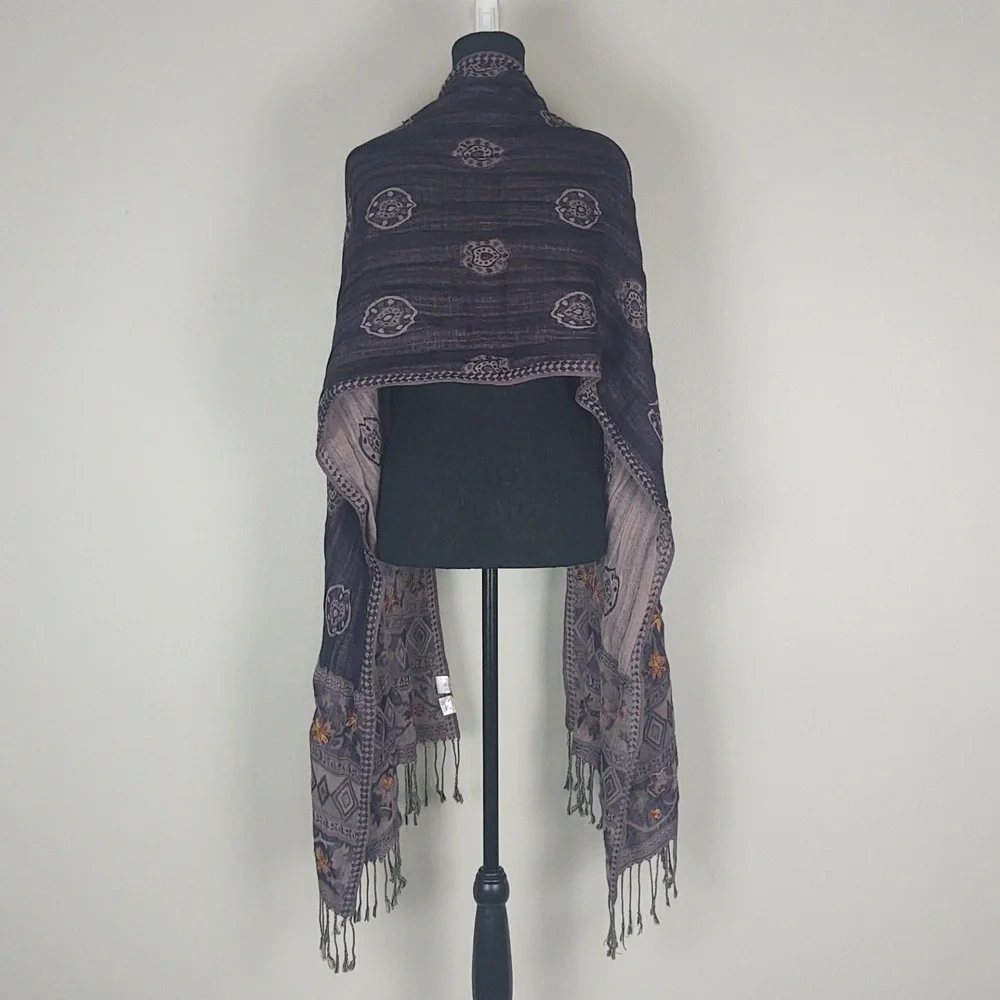 Eyeful boho embroidered